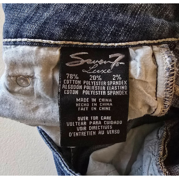 Seven7 Bootcut Jeans Women's 20 Blue Dark Wash Slight Distressed Flap Pockets - Picture 6 of 16